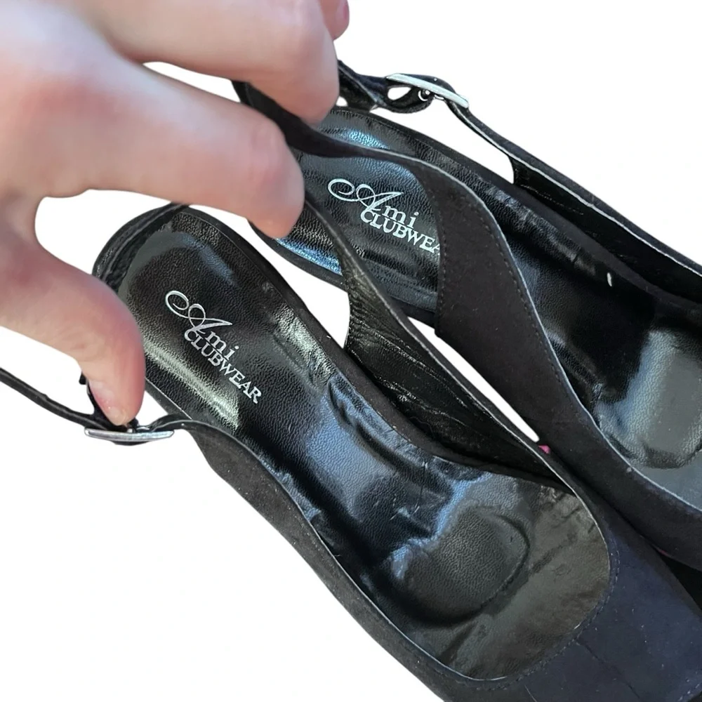 Ami Clubwear NIB Elegant Black Platform Sandals with Ankle Strap